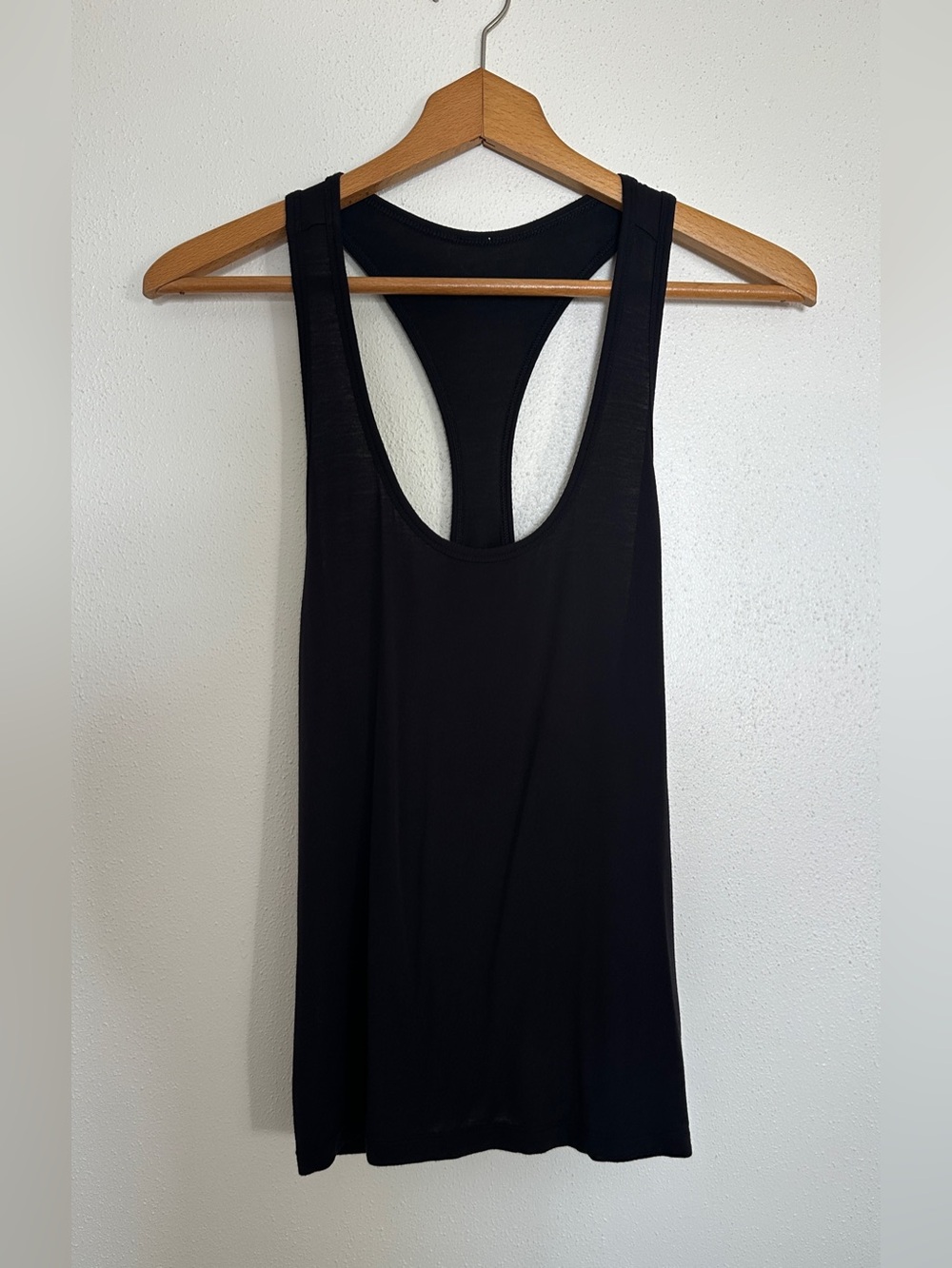 ALO Yoga Black Racerback Tank Top